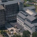 Završeno asfaltiranje platoa ispred Hitne pomoći u Bijelom Polju: Uređeno 1.500 kvadrata prostora