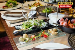 Kako se pravilno jedu školjke? Pravila bontona koja će vam olakšati prvi zalogaj