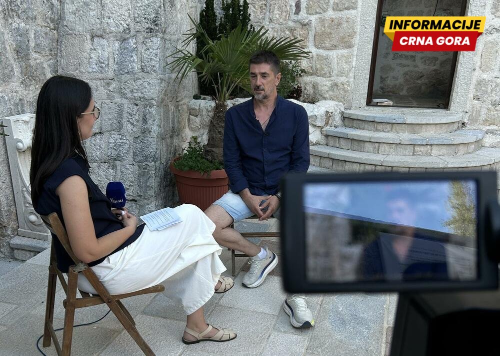 Vojin Ćetković: Važno mi je s kim dijelim scenu