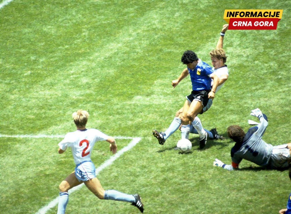 Lopta koju je Maradona dotakao "Božjom rukom" ide na aukciju