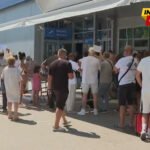 Špic sezone na aerodromu Tivat: Redovi i vrućina kvare sliku turizma