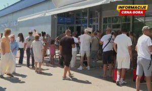 Špic sezone na aerodromu Tivat: Redovi i vrućina kvare sliku turizma