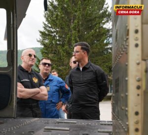 Šaranović: Za tri dana izbačeno preko 280 tona vode na požarišta u Baru i na Cetinju