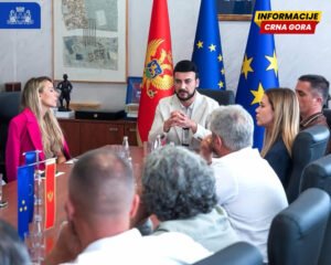 Jovanović zaključio ugovore sa predstavnicima NVO o raspodjeli sredstava za 2026. godinu