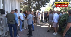 Radnici ŽPCG traže veće plate i vraćanje pomoći od 200 eura, prijete blokadom saobraćaja
