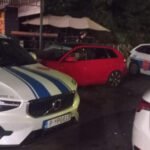 Uhapšen britanski državljanin, pokušao da podmiti policajca, pa pet sati zaključan u autu nije htio da se preda