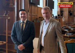 Danski političar: Obilazak parlamenta s Dajkovićem više bio turistička posjeta, moraću biti pažljiviji kome sam vodič