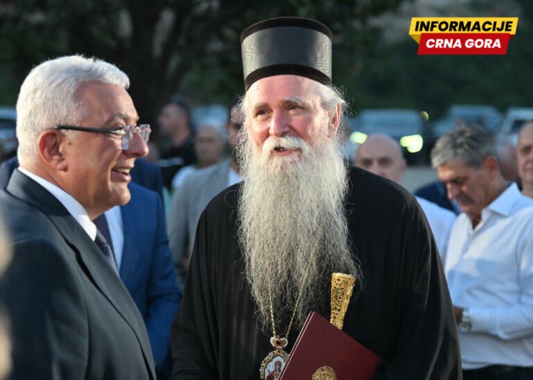 Sa Fundine vila kliče