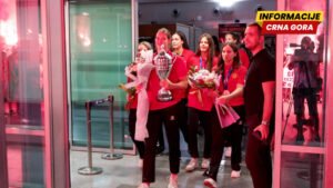 Mlade “lavice” dočekane uz vatromet; Perović: Ispisali smo istoriju crnogorskog rukometa u mlađim kategorijama