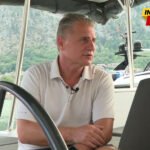 Ostavio ordinaciju i krenuo sam oko svijeta, sada je uplovio u Kotor