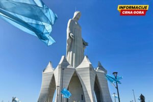 Statua Djevice Marije za koju se vjeruje da je najviša u Evropi otkrivena u malom poljskom selu