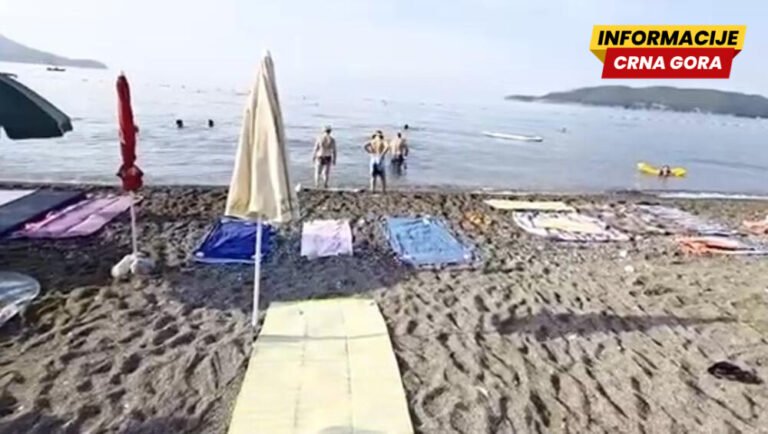 Budva: Slobodni djelovi plaža od rane zore rezervisani, postavljeni peškiri i suncobrani, kupača nema