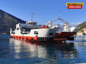 Trajekti da ostanu u „Morskom dobru“: Radnici i menadžment protiv preuzimanja od strane opština