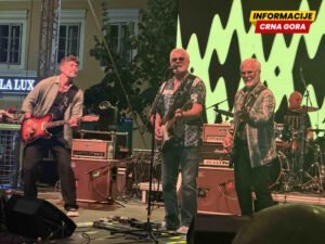 Koncert YU grupe na Cetinju: Dva sata odlične svirke, lakoća i strast nastupa na bini
