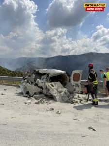 Tri osobe povrijeđene u udesu na autoputu, saobraćaj iz Podgorice prema Kolašinu opet uspostavljen