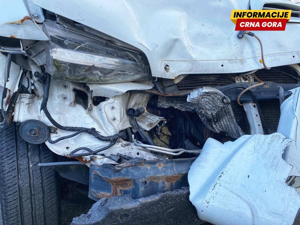U saobraćajnoj nesreći u Zimbabveu poginulo 27 ljudi