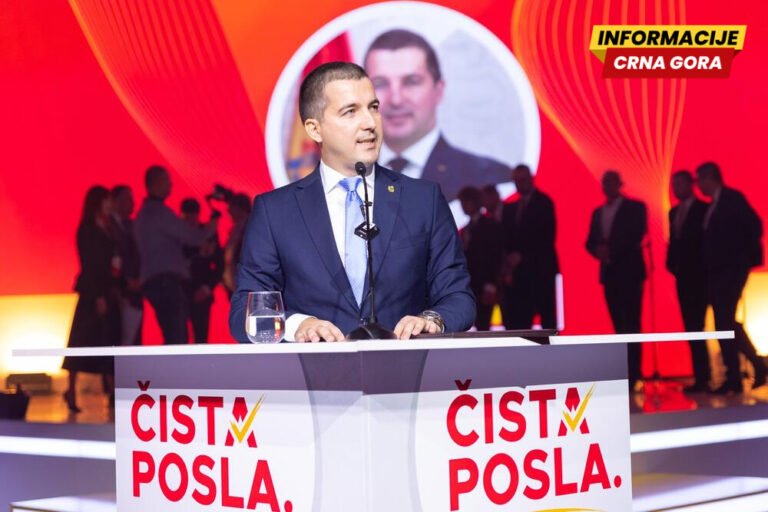 Bečić: Građani, čuvajte pravo da vlast smijenite, pravo da od nje tražite odgovore, pravo da je kritikujete...