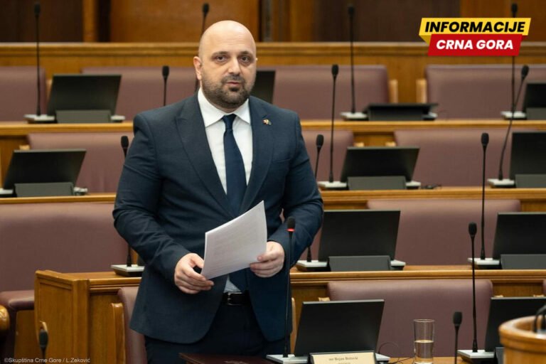 Božović: Mandić ne može biti predsjednik Skupštine ako je srpsko državljanstvo stekao nakon 3. juna 2006.
