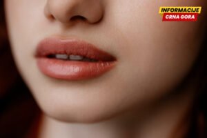 Ruž bez oštrih ivica: "Blurred lip" je najlakši beauty trik za početak jeseni