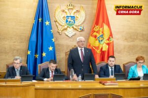 O Mandićevoj smjeni 24. septembra, inicijativu potpisalo 35 poslanika