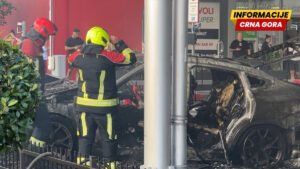 Izgorio automobil na parkingu marketa u City kvartu