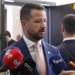 Milatović traži raspravu o mrežama za mlađe od 16 godina