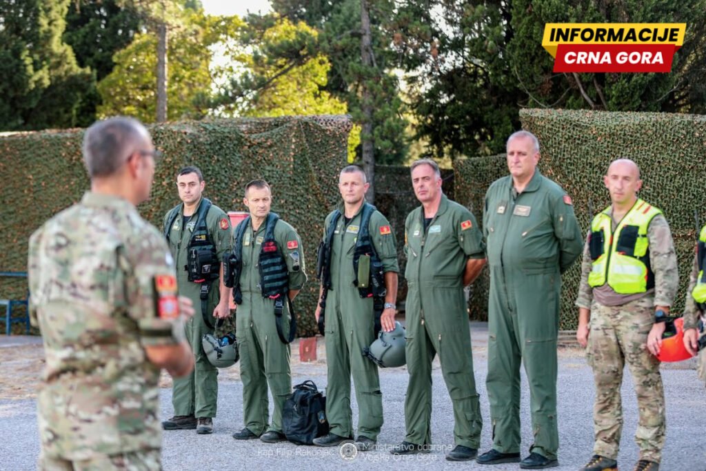 Pokazna vježba VCG i garde Mejna na aerodromu u Zeti