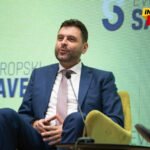 Vujović: Opstrukcija glasanja o Mandiću koči EU put