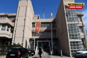 Kušnerevoj oduzet pasoš, Lakićeviću zabrana napuštanja stana